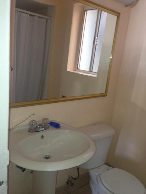 Americas Best Value Inn - Downtown Oakland/Lake Merritt image 9